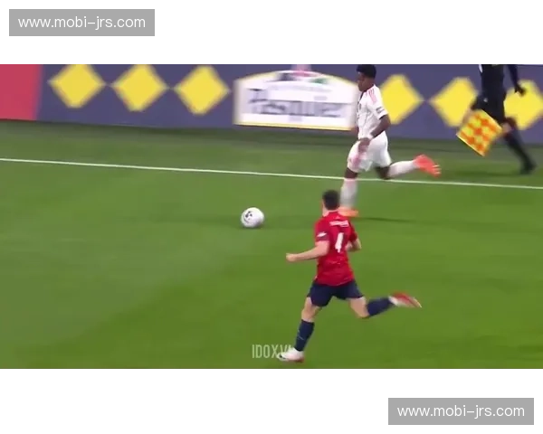 恩德里克6场5球背后争议不断 法甲裁判尺度过严引发战术调整